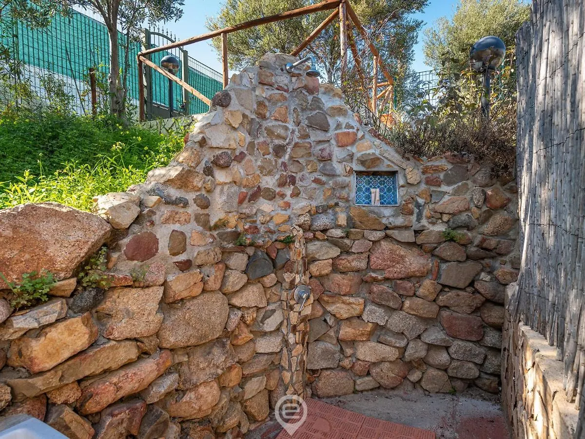 Sunny Garden House Vila Simius 0*,