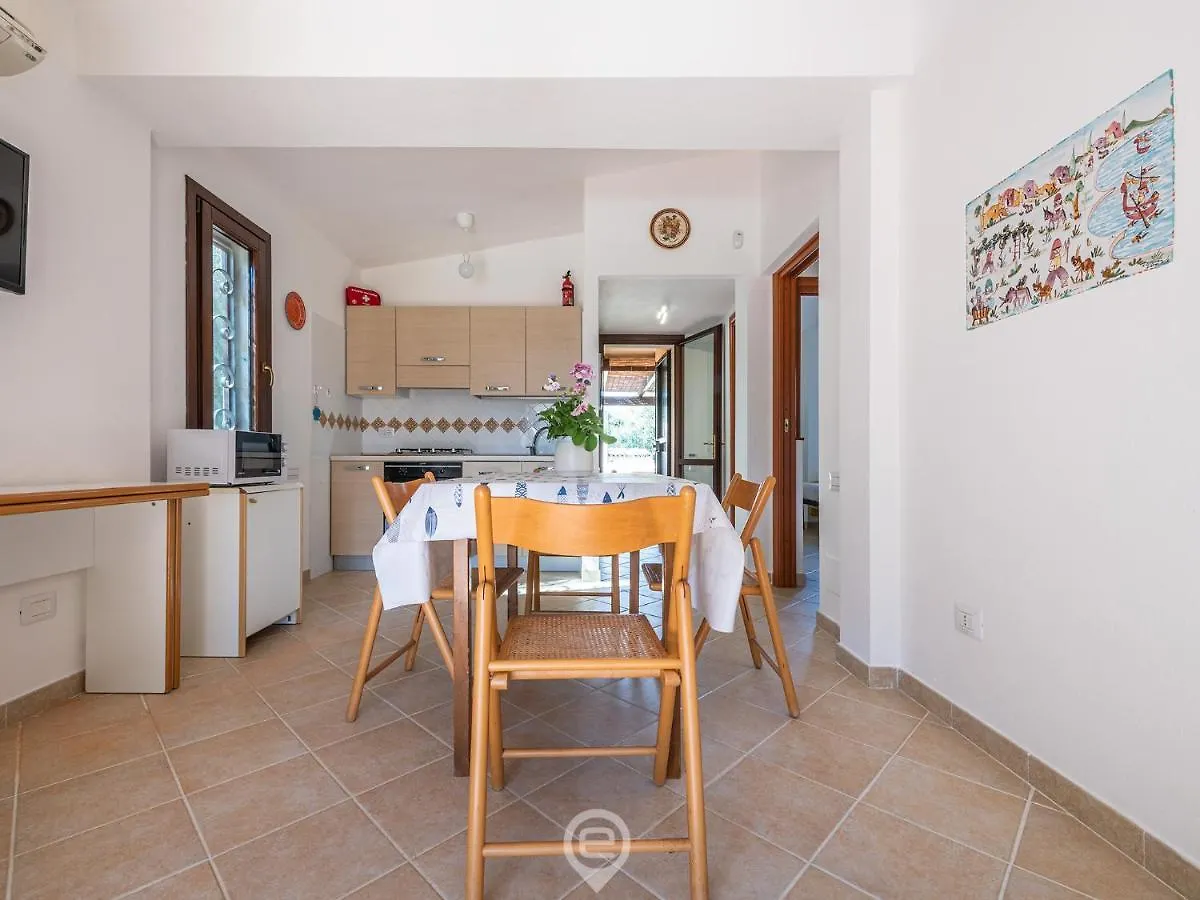 Sunny Garden House Vila Simius 0*,